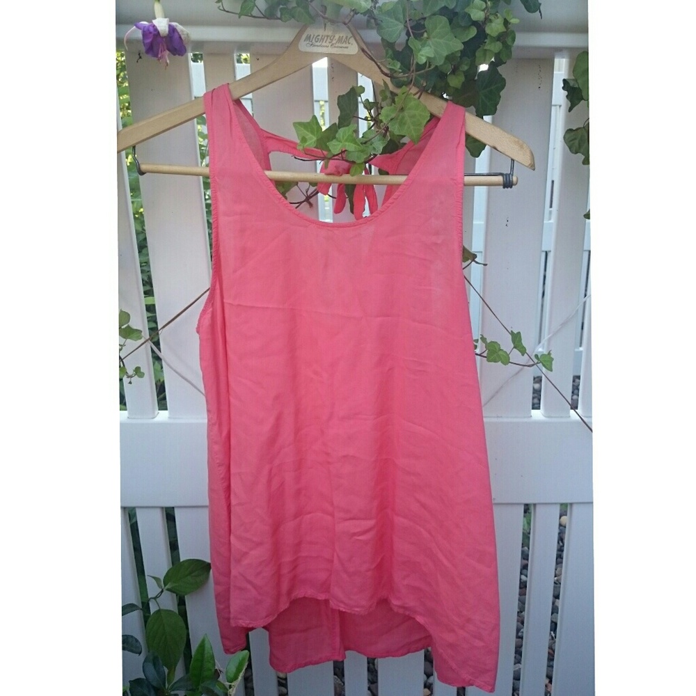 Casual swing tank